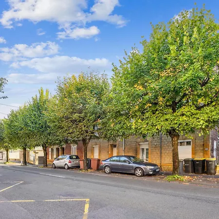 Appartement Budget Avec Parking Au Centre-ville *