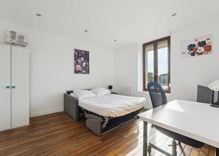 Budget Avec Parking Au Centre-ville Appartamento Charleville-Mézières