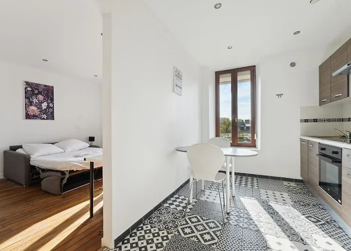 Budget Avec Parking Au Centre-ville Appartamento *